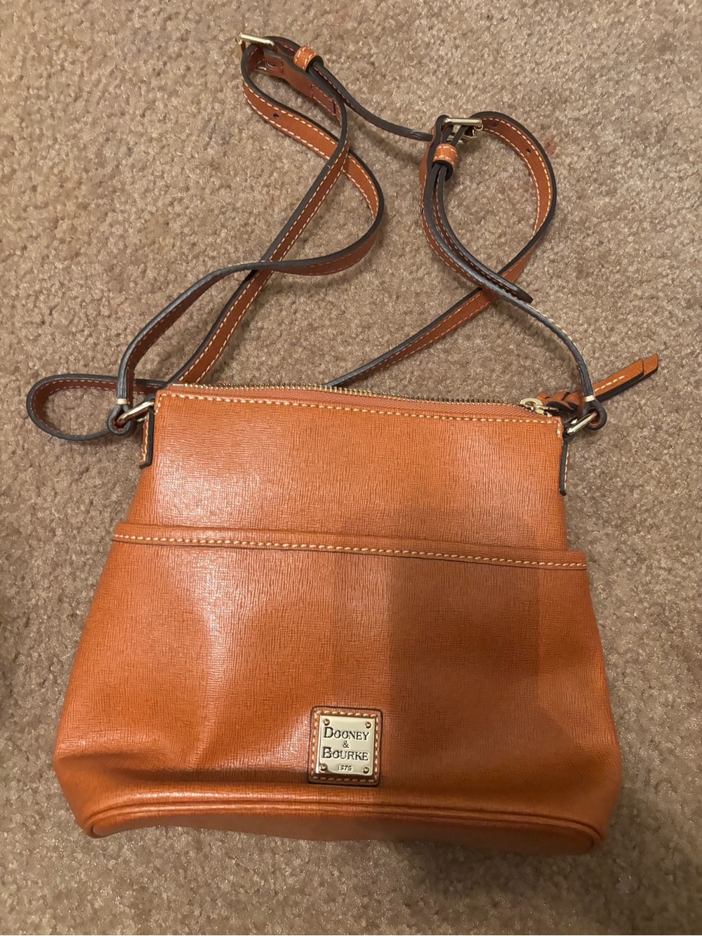 NWT Dooney & Bourke Saffiano Leather Ginger Crossbody Bag Cognac Brown Tan